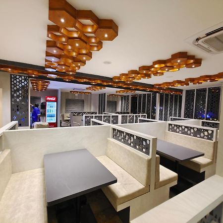 Hotel Thousand Pillars Warangal Buitenkant foto