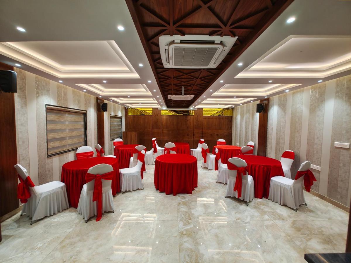 Hotel Thousand Pillars Warangal Buitenkant foto