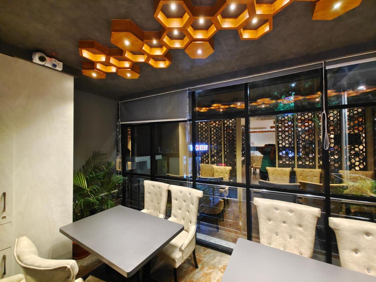 Hotel Thousand Pillars Warangal Buitenkant foto