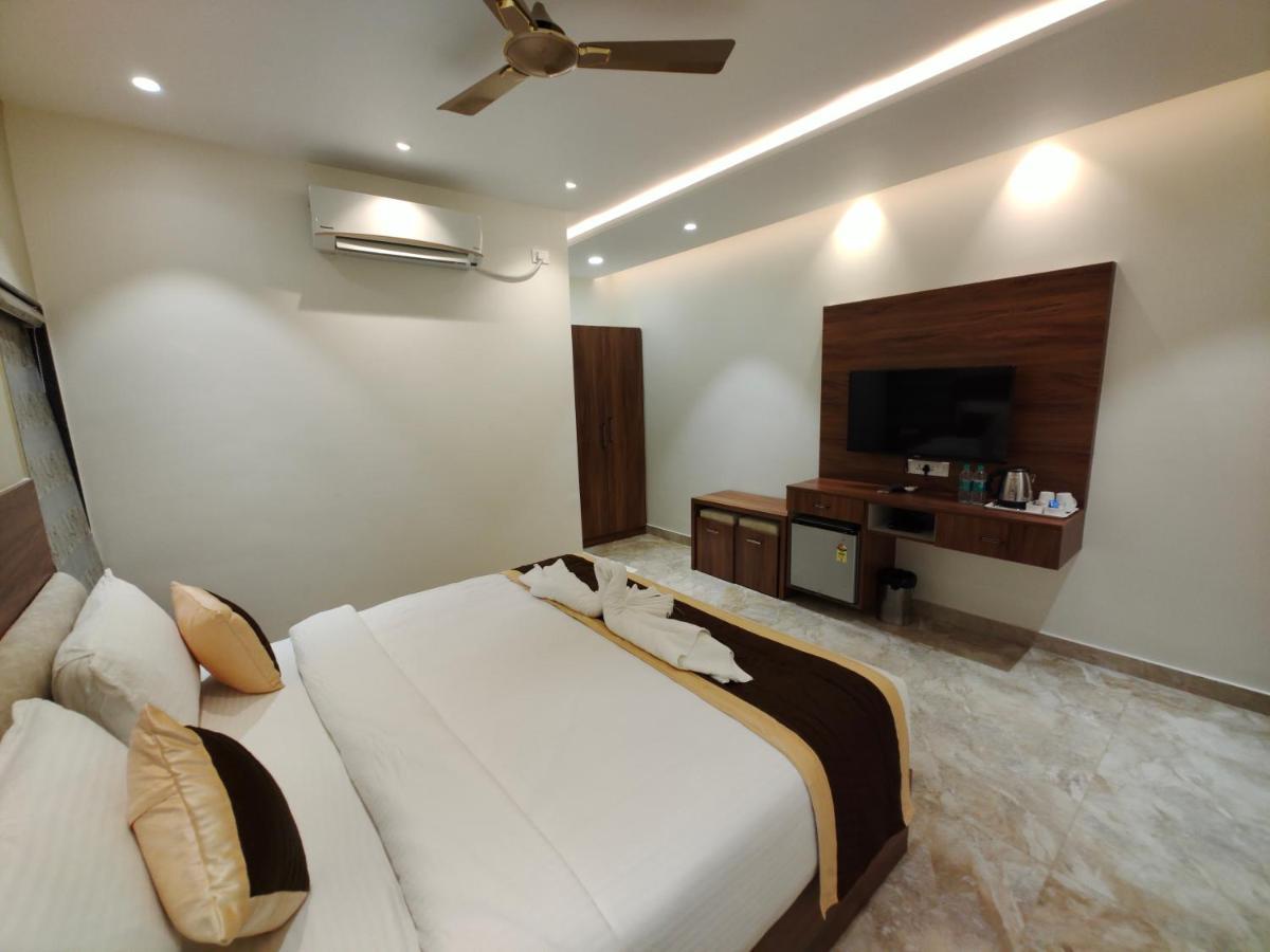 Hotel Thousand Pillars Warangal Buitenkant foto