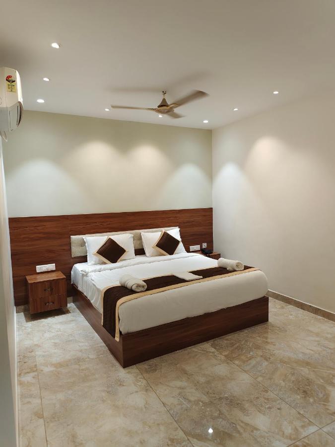 Hotel Thousand Pillars Warangal Buitenkant foto