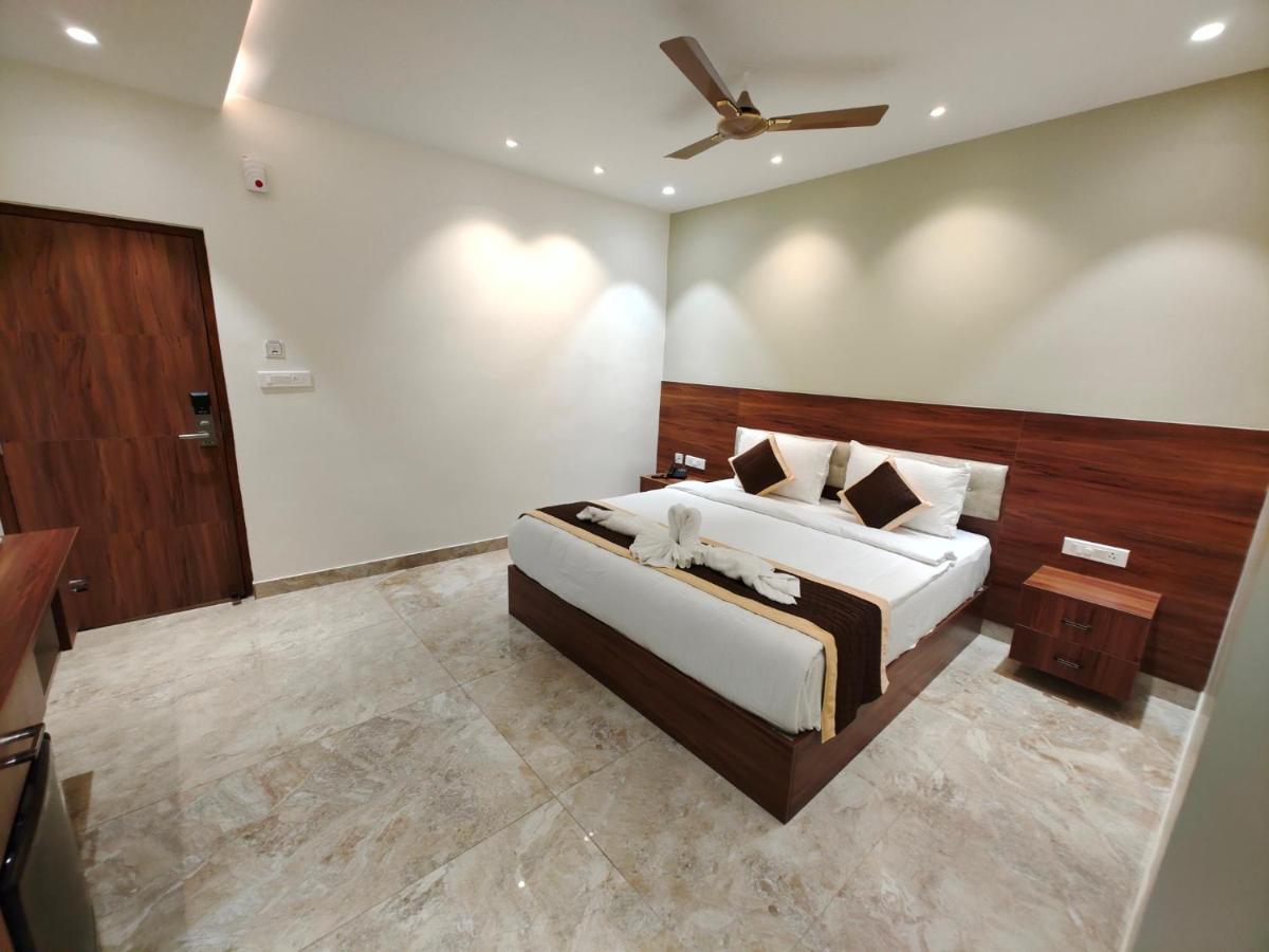 Hotel Thousand Pillars Warangal Buitenkant foto